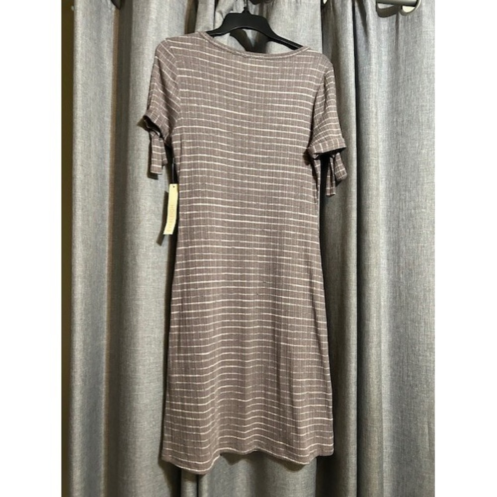 NWT Everleigh Bow Tie Sleeve Ribbed Women M-Mauve Stripe Casual Sexy Mini Dress‎